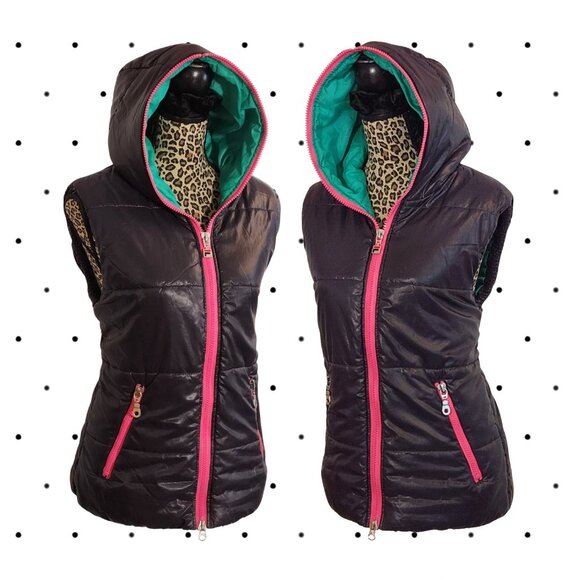 Hooded puffer vest with zipper and xl sized hood - Picture 5 of 5